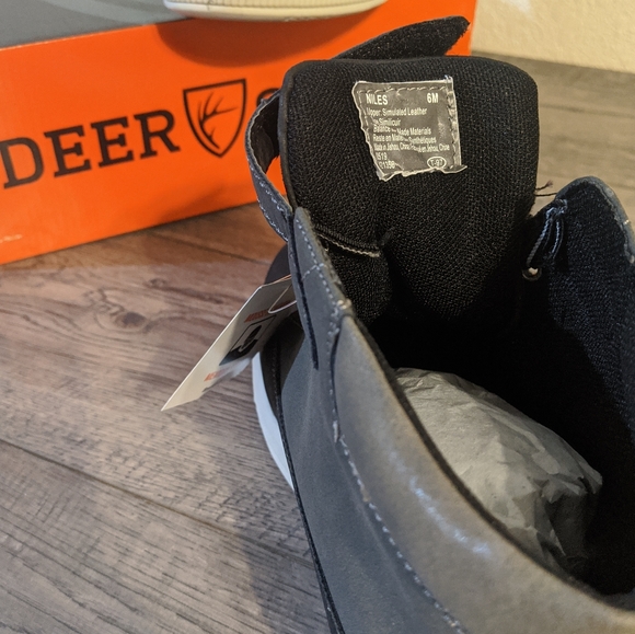 *NIB* Deer Stags Niles High Top Sneaker - Picture 8 of 10